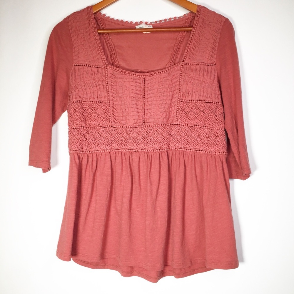 Anthropologie Meadow Rue Small Coral Half Sleeve